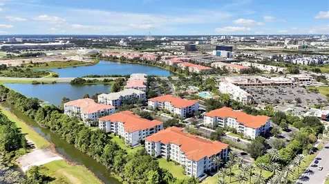 5036 Shoreway Loop Orlando FL 32819