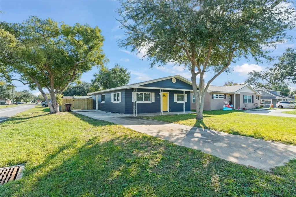 1601 Connecticut Avenue St Cloud FL 34769