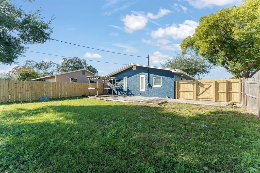 1601 Connecticut Avenue St Cloud FL 34769