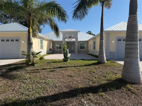 5317 3rd Bradenton FL 34203
