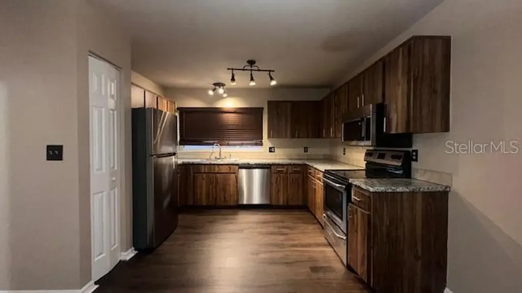 507 Hunter Circle Kissimmee FL 34758