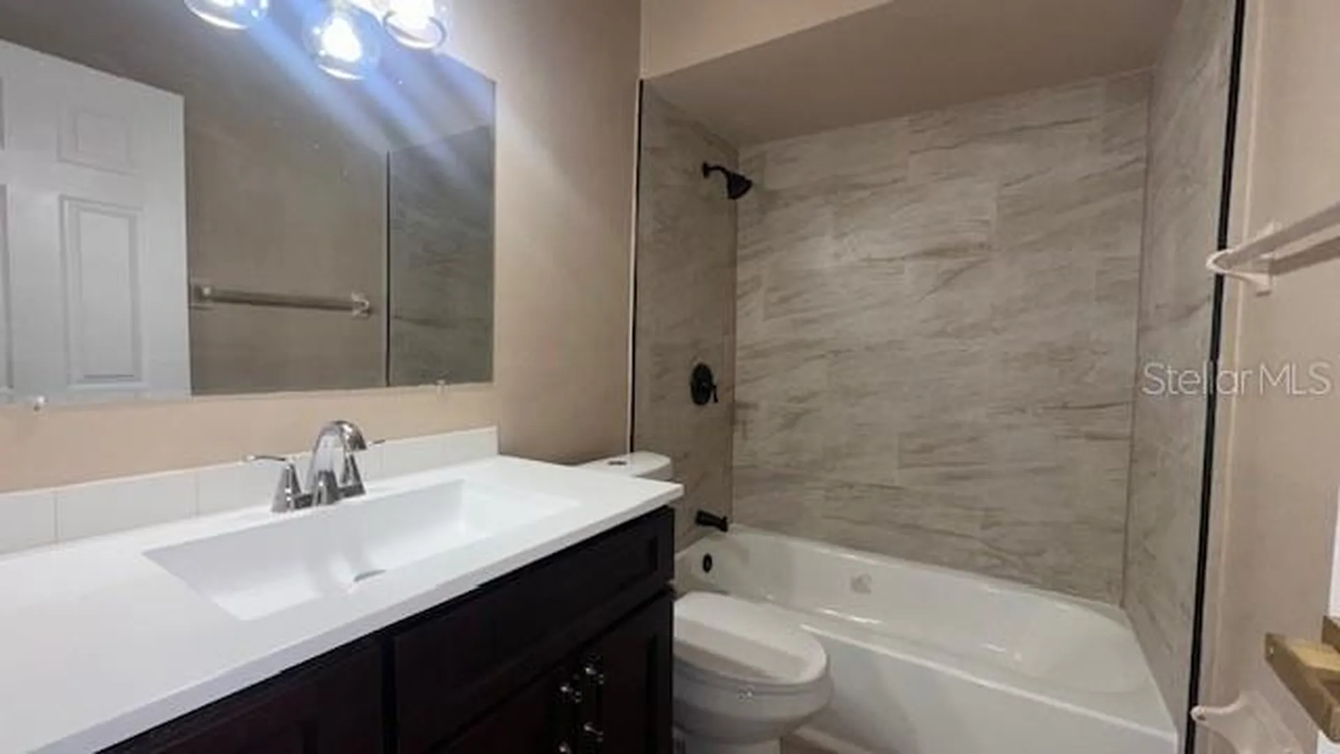 507 Hunter Circle Kissimmee FL 34758