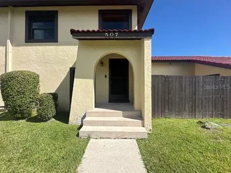 507 Hunter Circle Kissimmee FL 34758