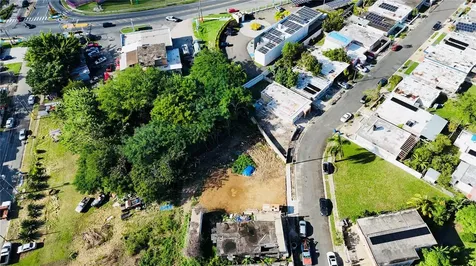 Urb. Jardines De Loiza C-8 Loiza PR 00772