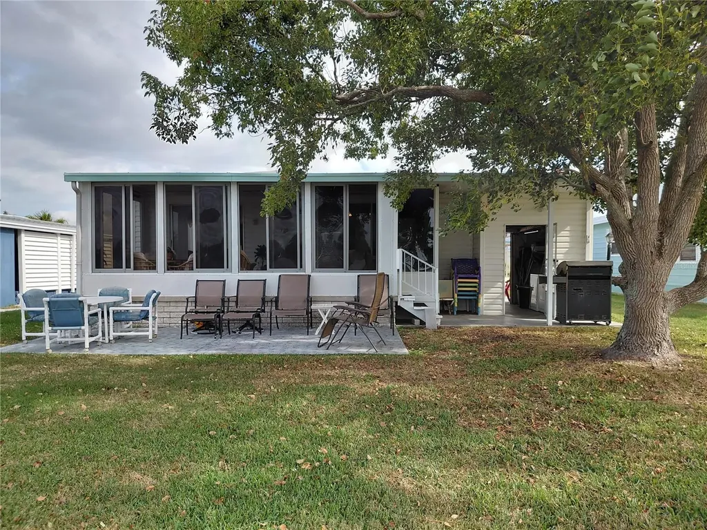 2135 Waterview Drive Holiday FL 34691