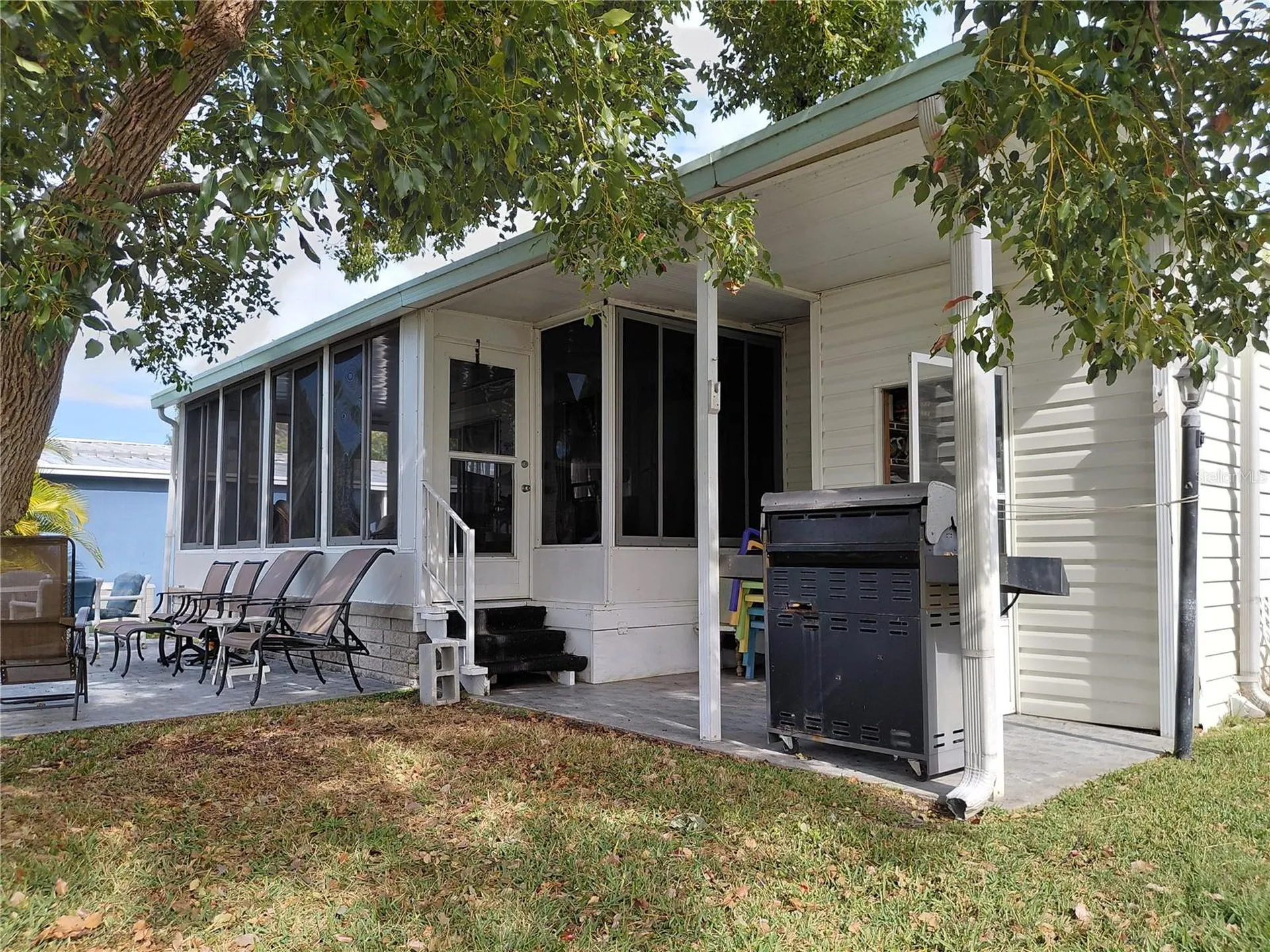 2135 Waterview Drive Holiday FL 34691