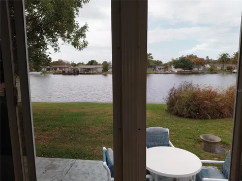 2135 Waterview Drive Holiday FL 34691