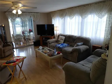 2135 Waterview Drive Holiday FL 34691