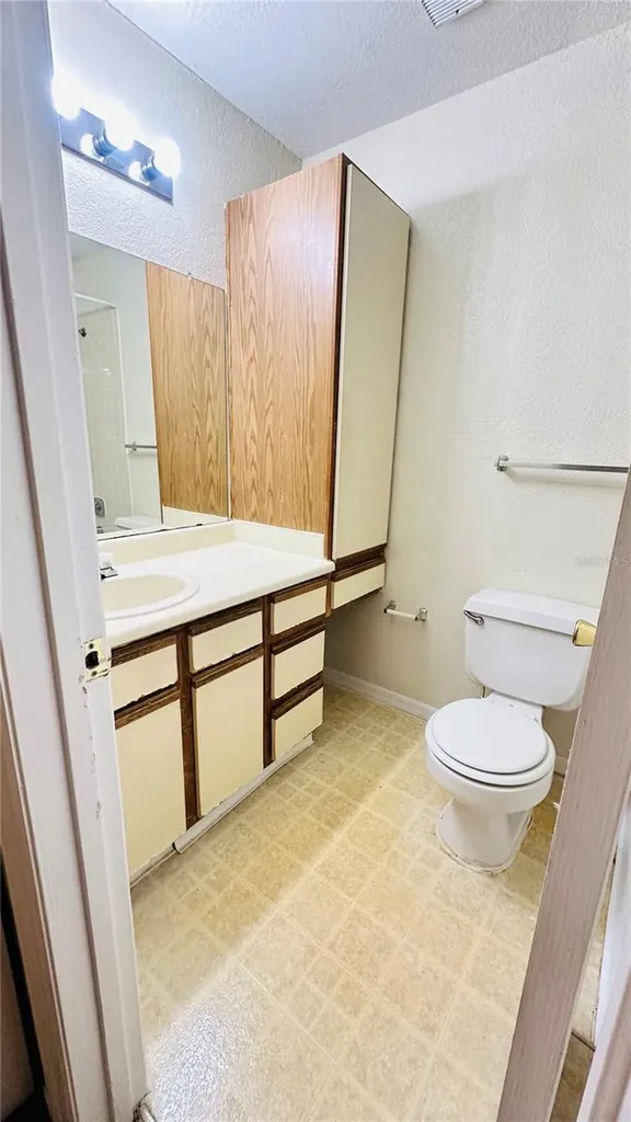 1017 S Hiawassee Road Orlando FL 32835