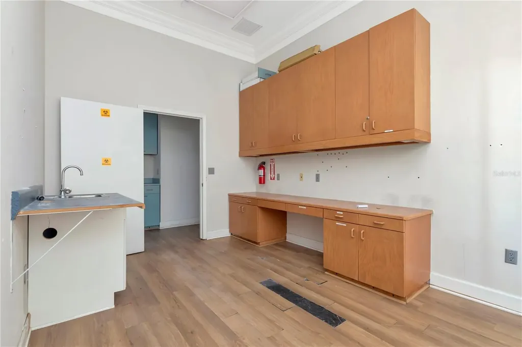 1201 S Myrtle Avenue Clearwater FL 33756