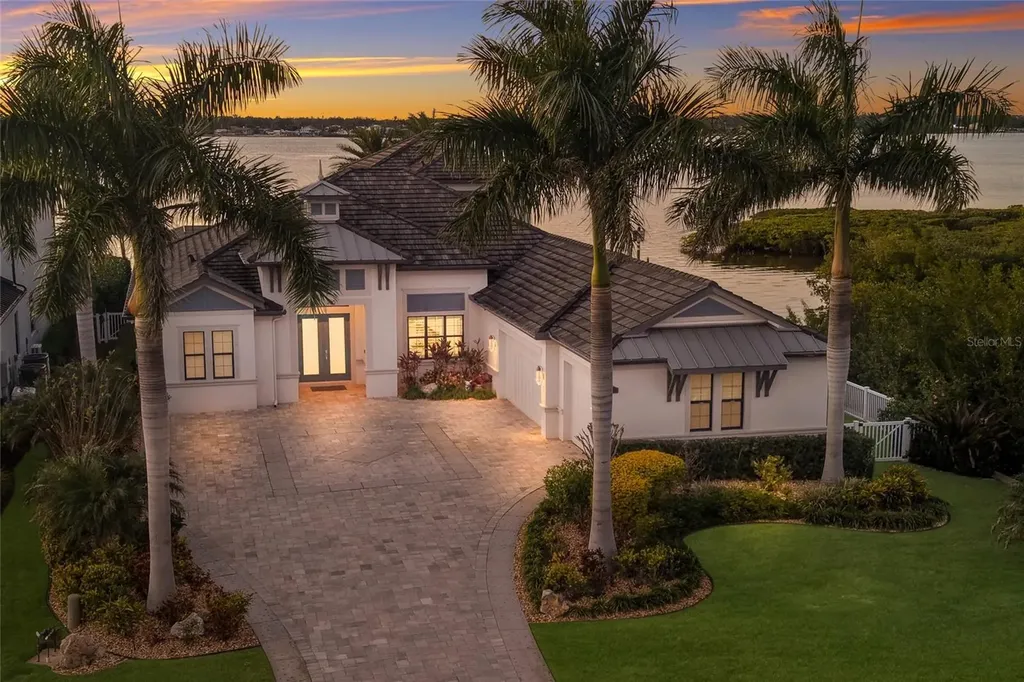 700 Regatta Way Bradenton FL 34208