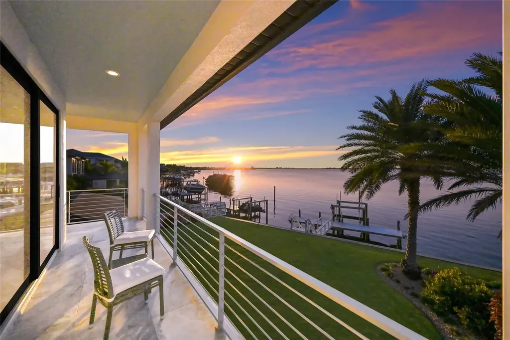 700 Regatta Way Bradenton FL 34208