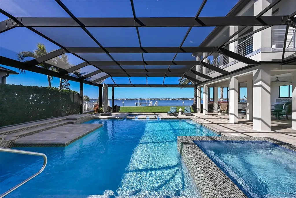 700 Regatta Way Bradenton FL 34208