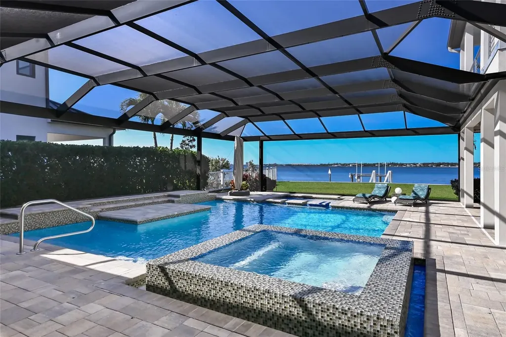 700 Regatta Way Bradenton FL 34208
