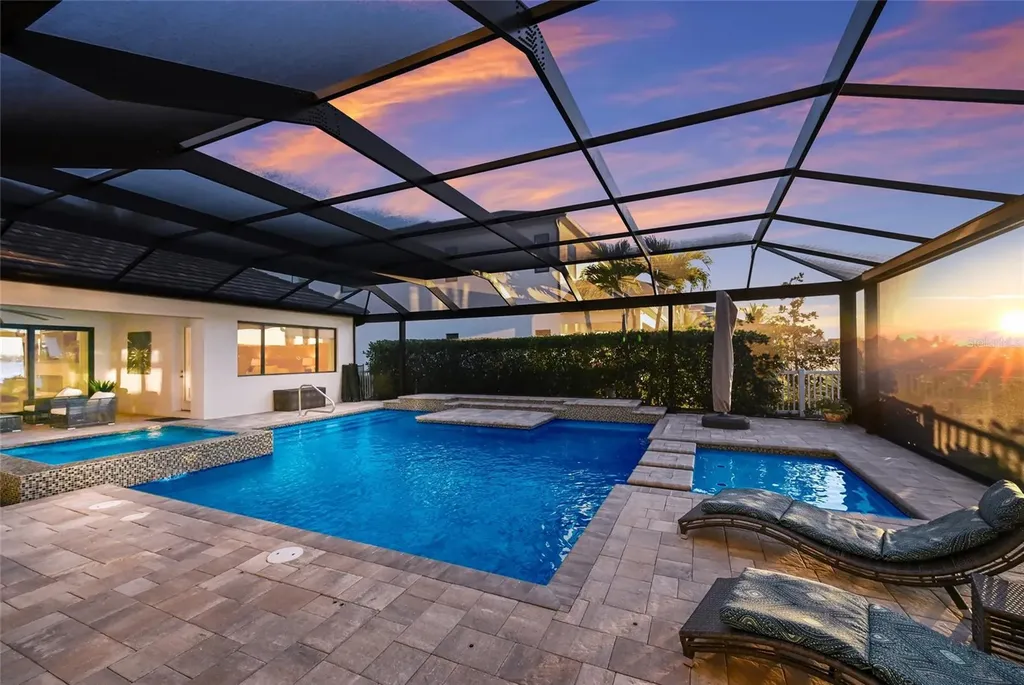 700 Regatta Way Bradenton FL 34208