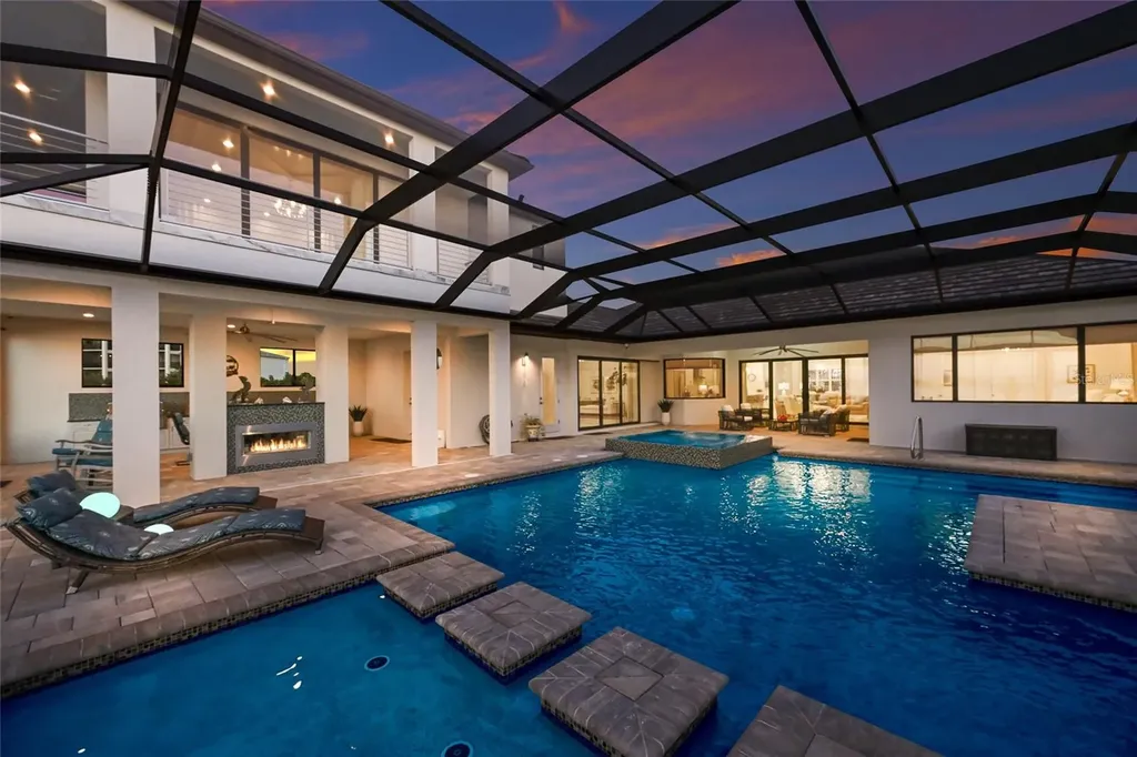 700 Regatta Way Bradenton FL 34208