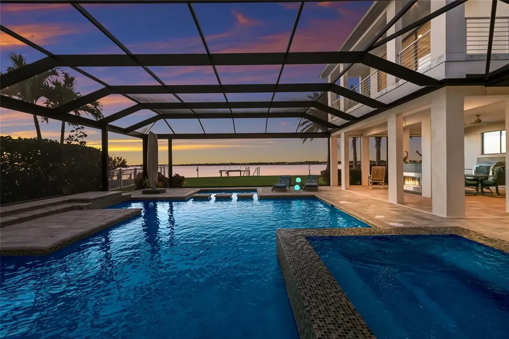 700 Regatta Way Bradenton FL 34208