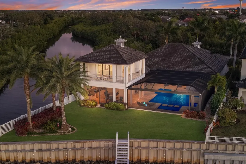 700 Regatta Way Bradenton FL 34208