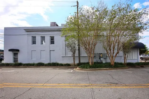 400 Canal Street New Smyrna Beach FL 32168