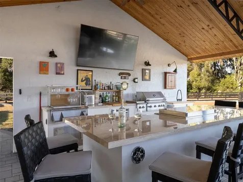 14335 N Us Highway 441 Citra FL 32113