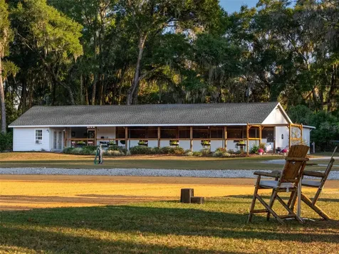 14335 N Us Highway 441 Citra FL 32113