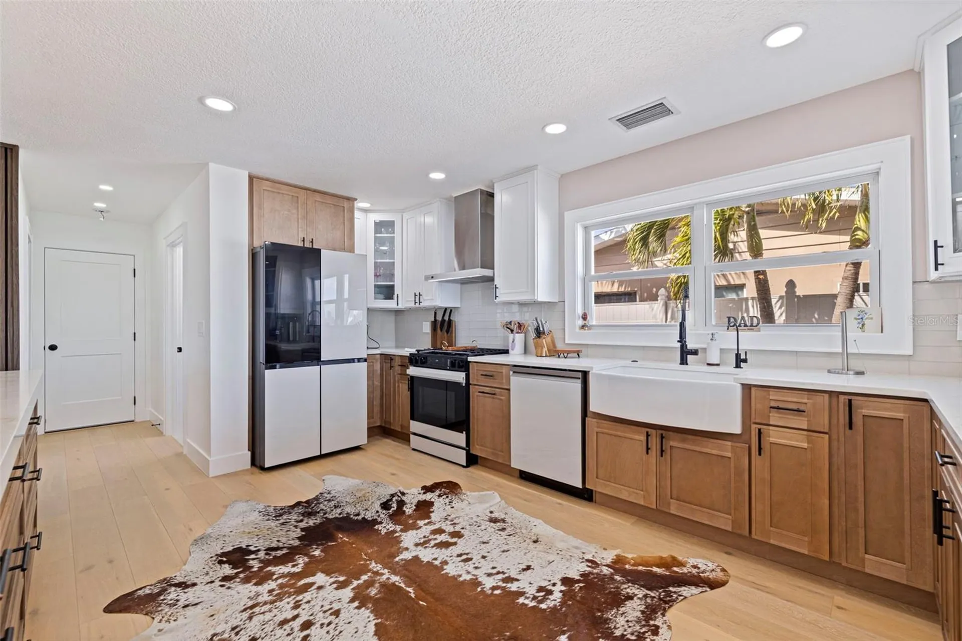 7827 9th Avenue S St Petersburg FL 33707