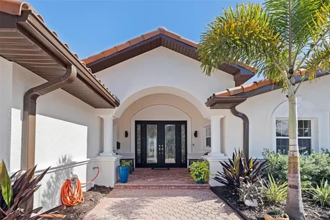 7827 9th Avenue S St Petersburg FL 33707