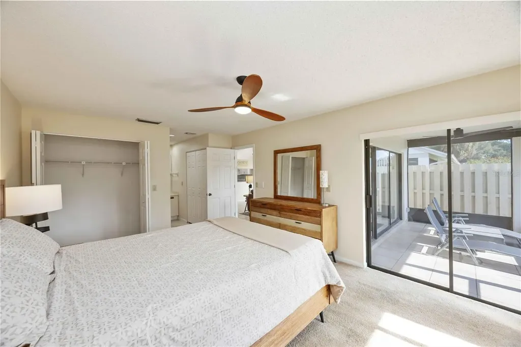 5370 Myrtle Wood Sarasota FL 34235