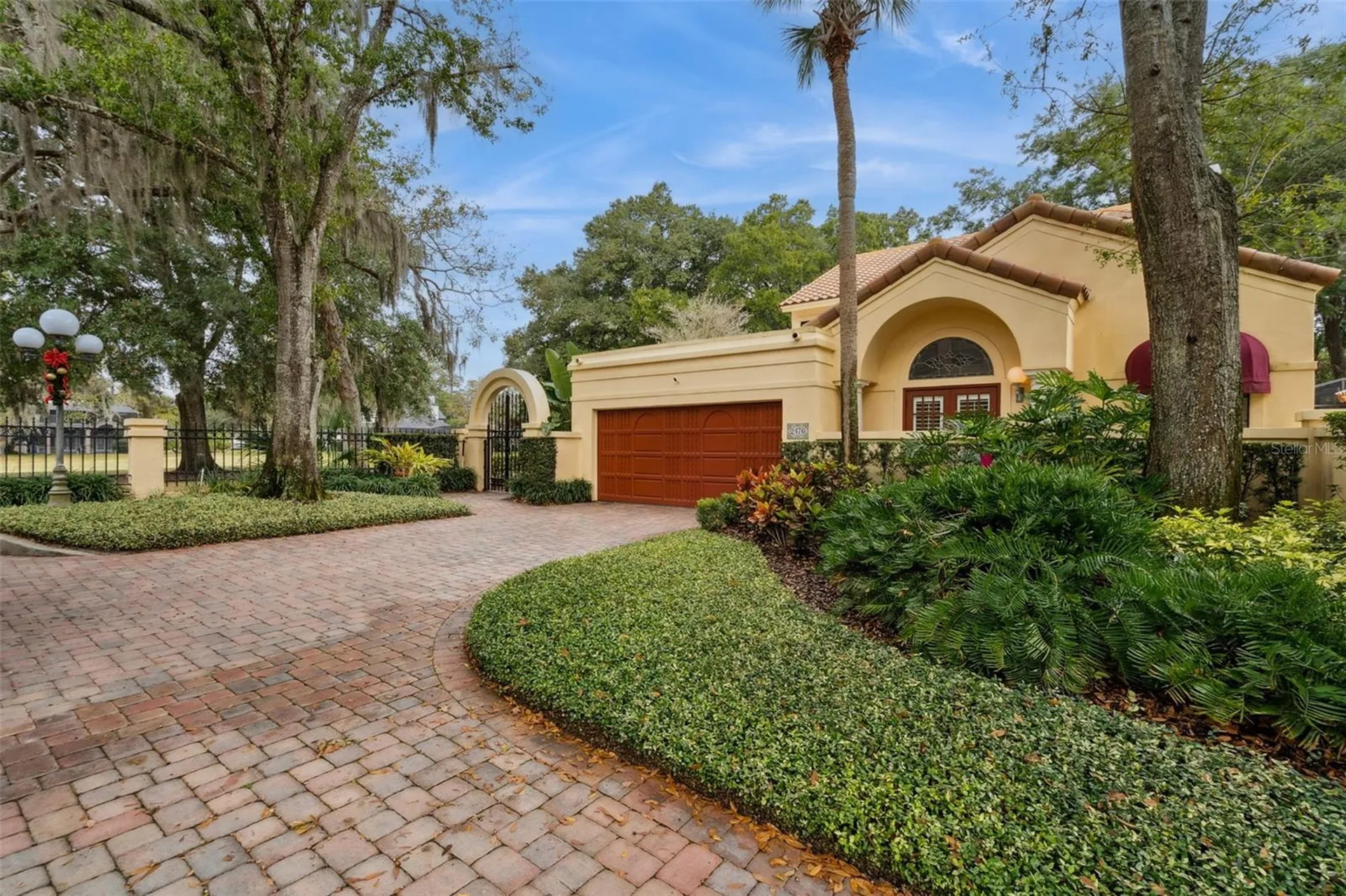 2476 Via Genova Apopka FL 32712