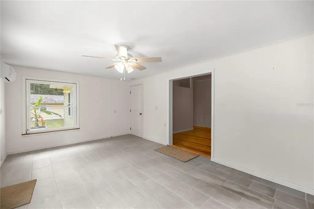 5915 Avenue F Mc Intosh FL 32664