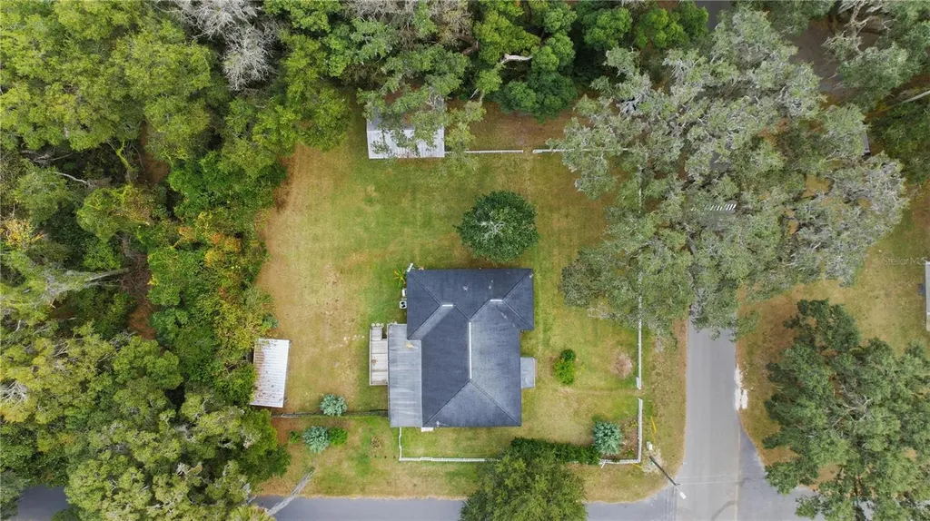 5915 Avenue F Mc Intosh FL 32664