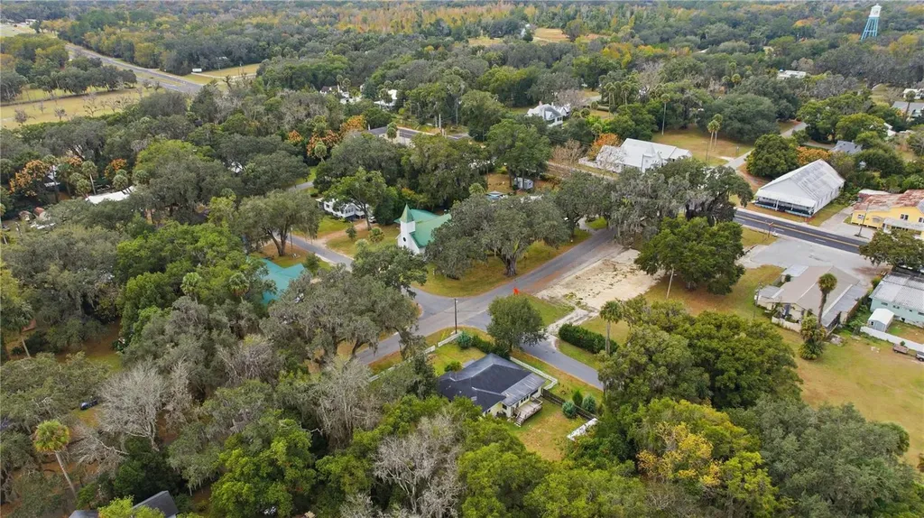 5915 Avenue F Mc Intosh FL 32664