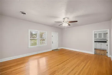 5915 Avenue F Mc Intosh FL 32664