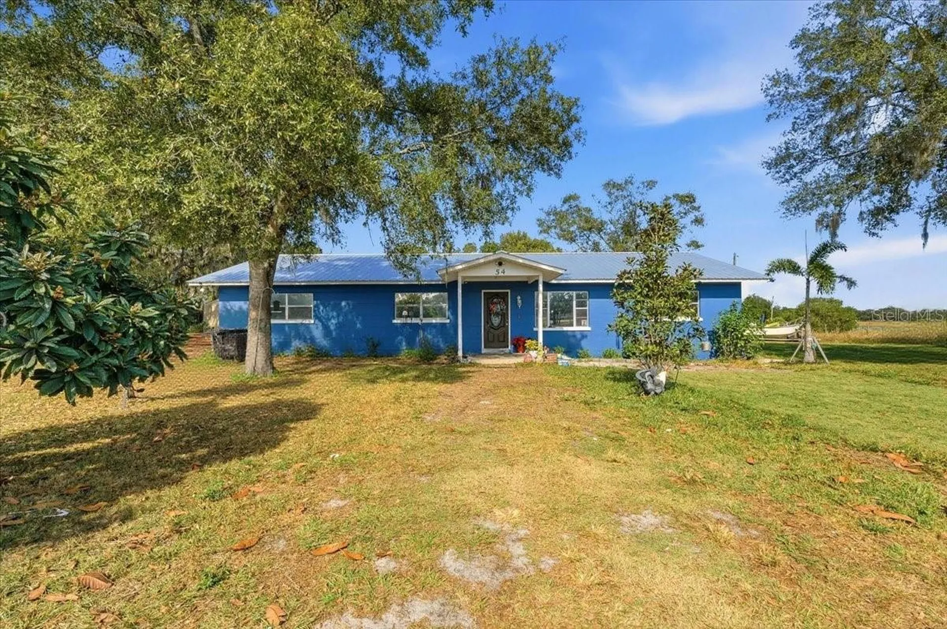 54 Gardner Avenue Lake Wales FL 33898