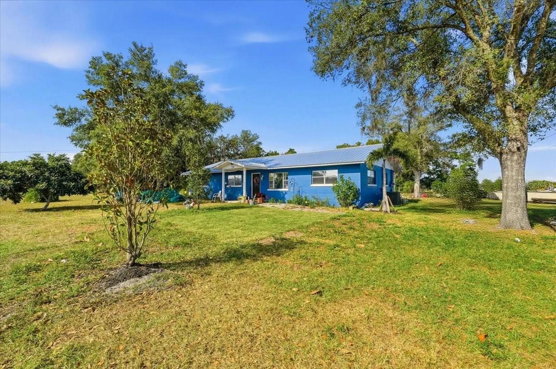 54 Gardner Avenue Lake Wales FL 33898