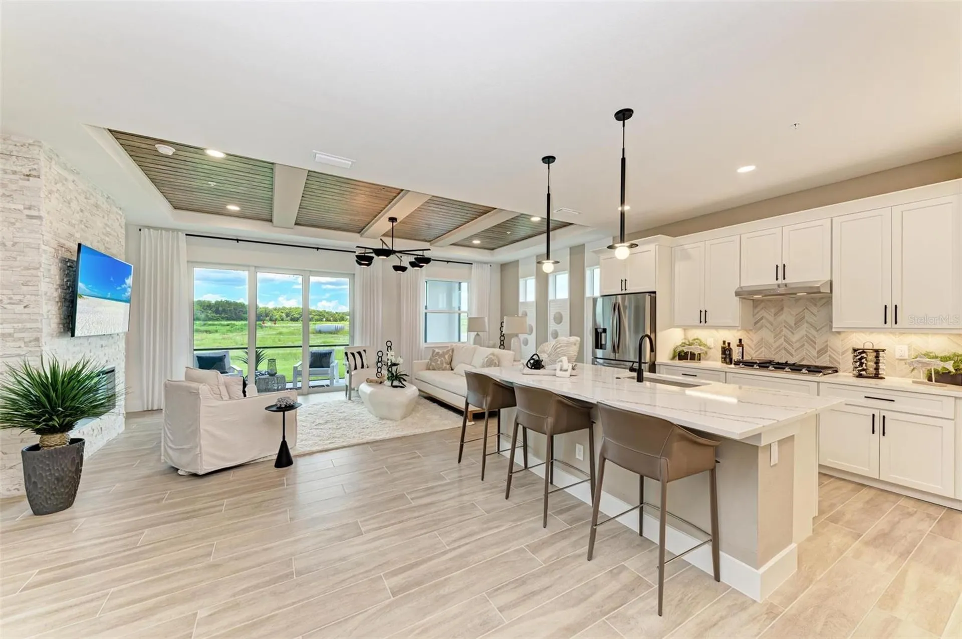 10016 Rembrandt Way Bradenton FL 34212