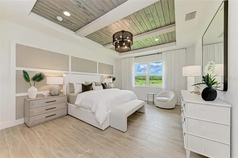 10016 Rembrandt Way Bradenton FL 34212