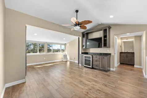 9604 Cortez Road W Bradenton FL 34210