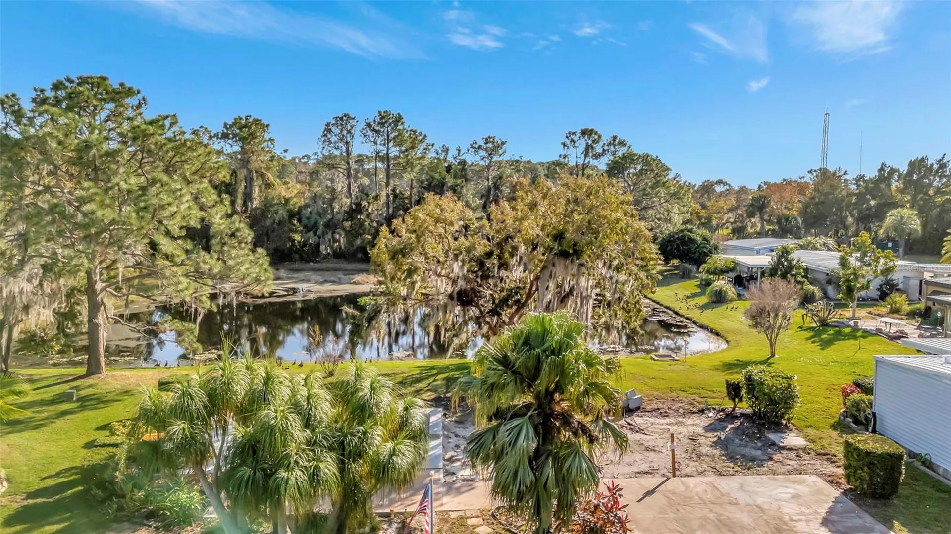 722 Landry Lane Tavares FL 32778