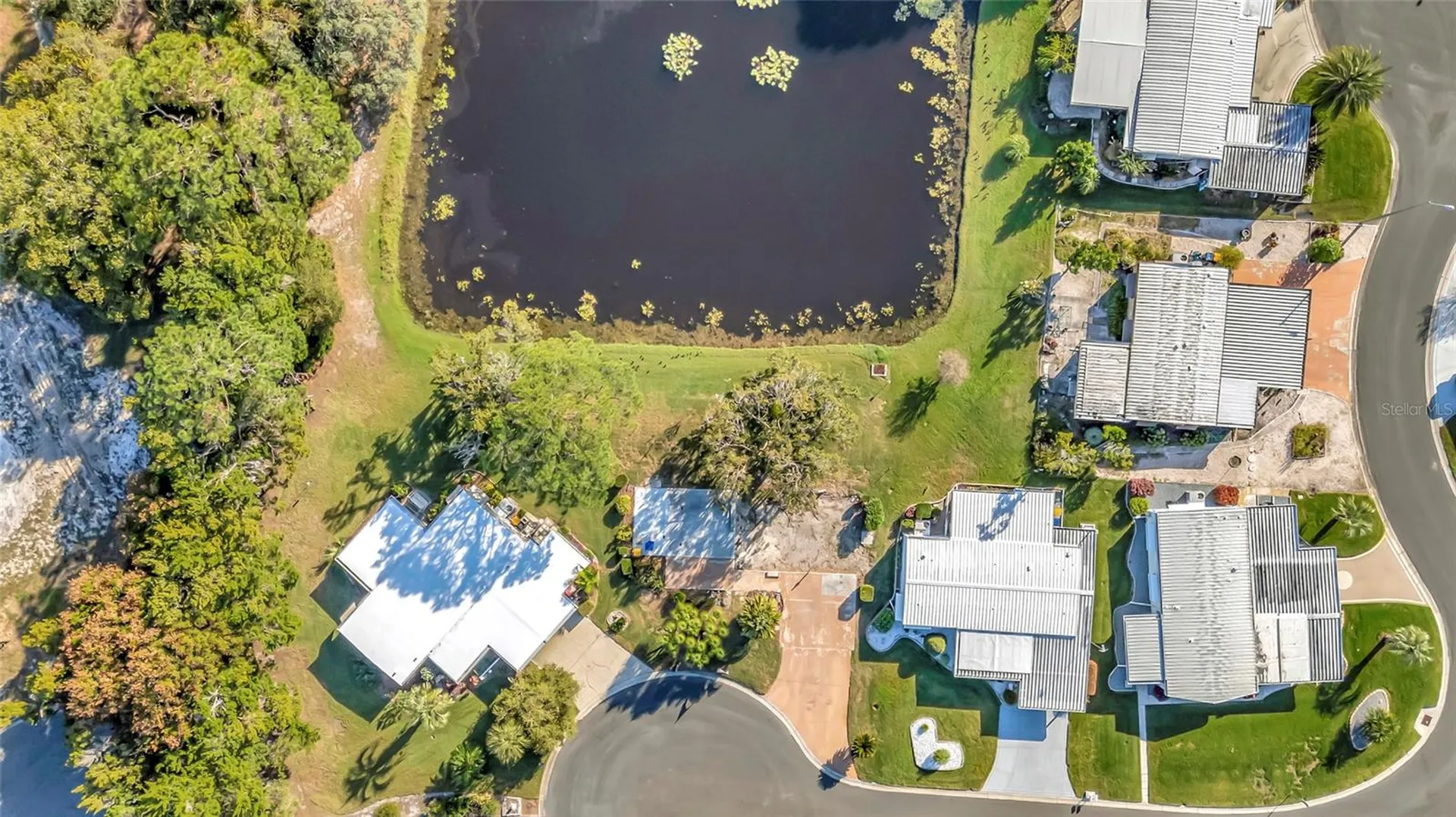 722 Landry Lane Tavares FL 32778