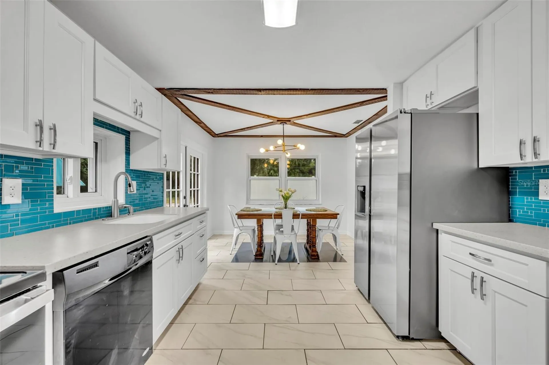 1240 W Voorhis Avenue Deland FL 32720