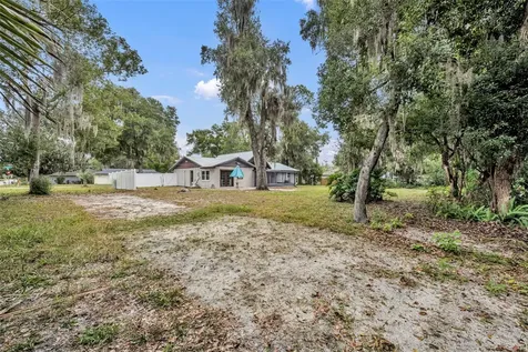 1240 W Voorhis Avenue Deland FL 32720