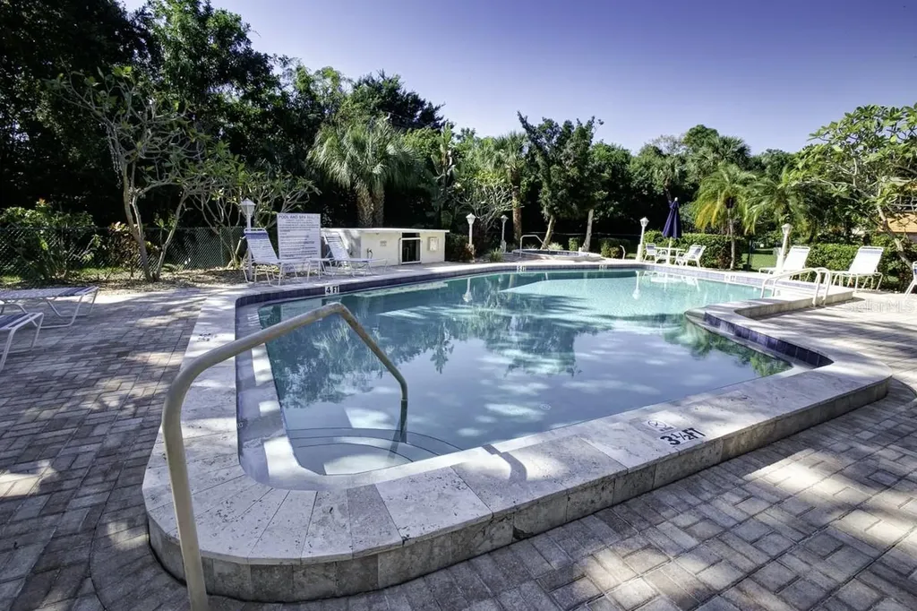 106 Wild Palm Drive Bradenton FL 34210