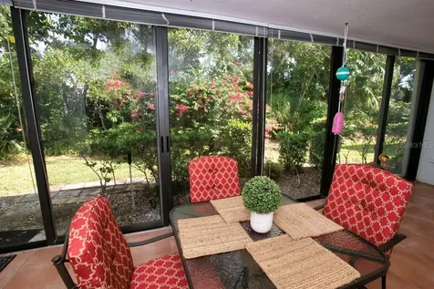 106 Wild Palm Drive Bradenton FL 34210