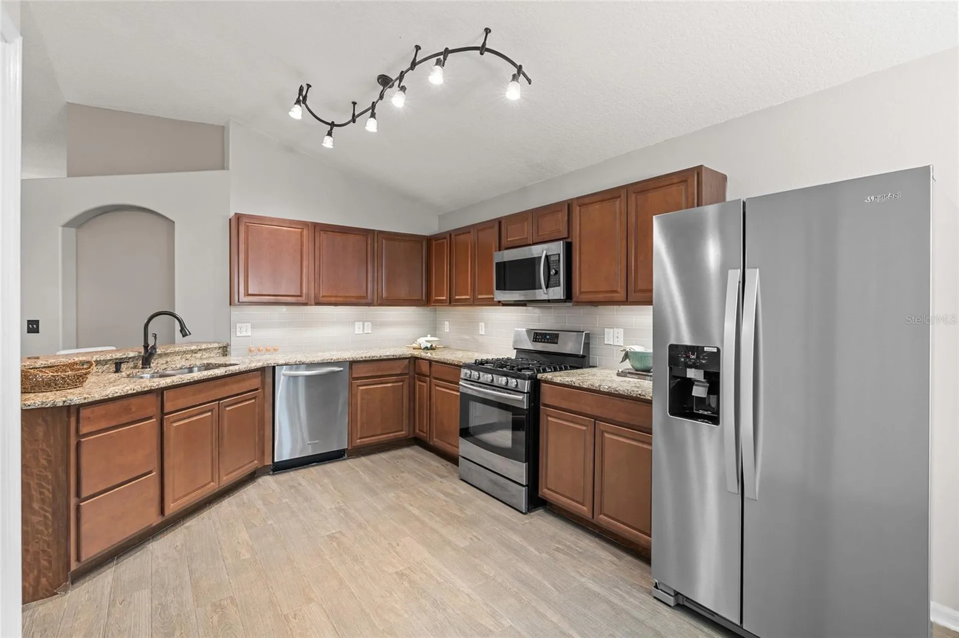 6006 Chellas Court Lutz FL 33558
