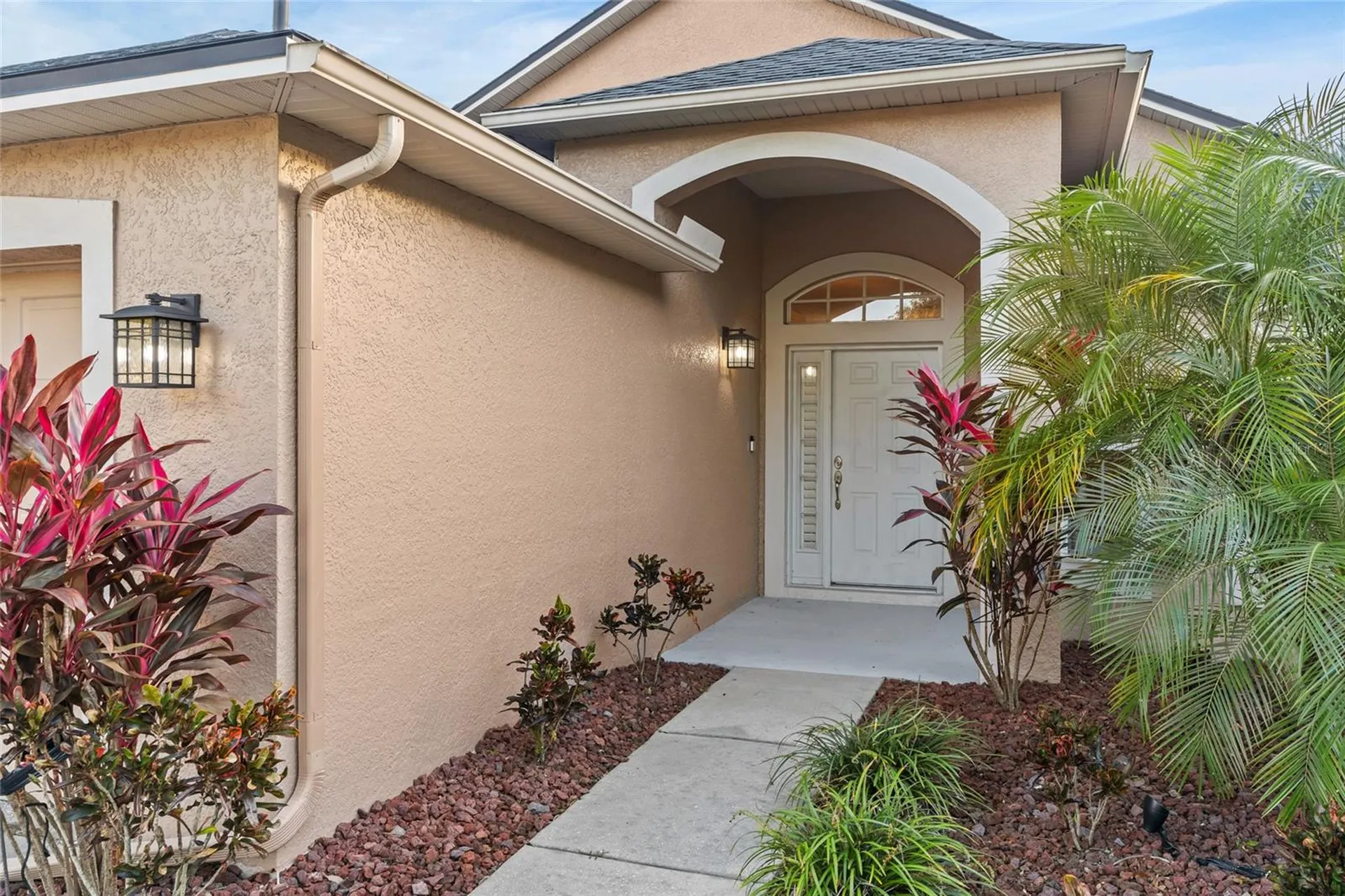 6006 Chellas Court Lutz FL 33558