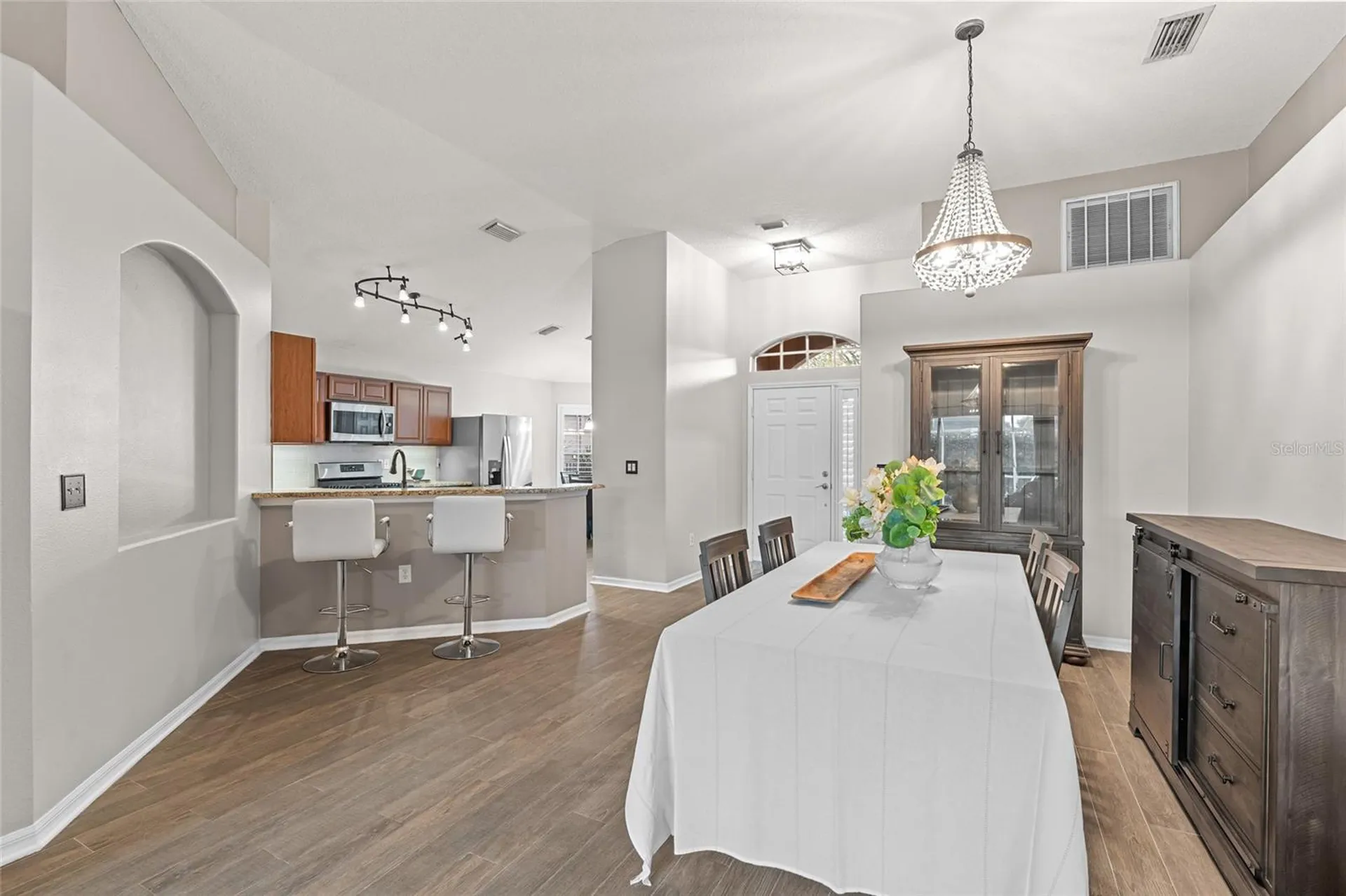 6006 Chellas Court Lutz FL 33558