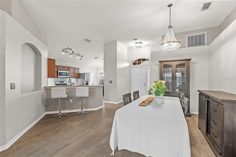 6006 Chellas Court Lutz FL 33558