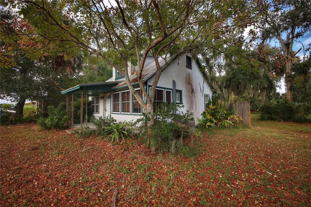 111 New Hampshire Street Edgewater FL 32132