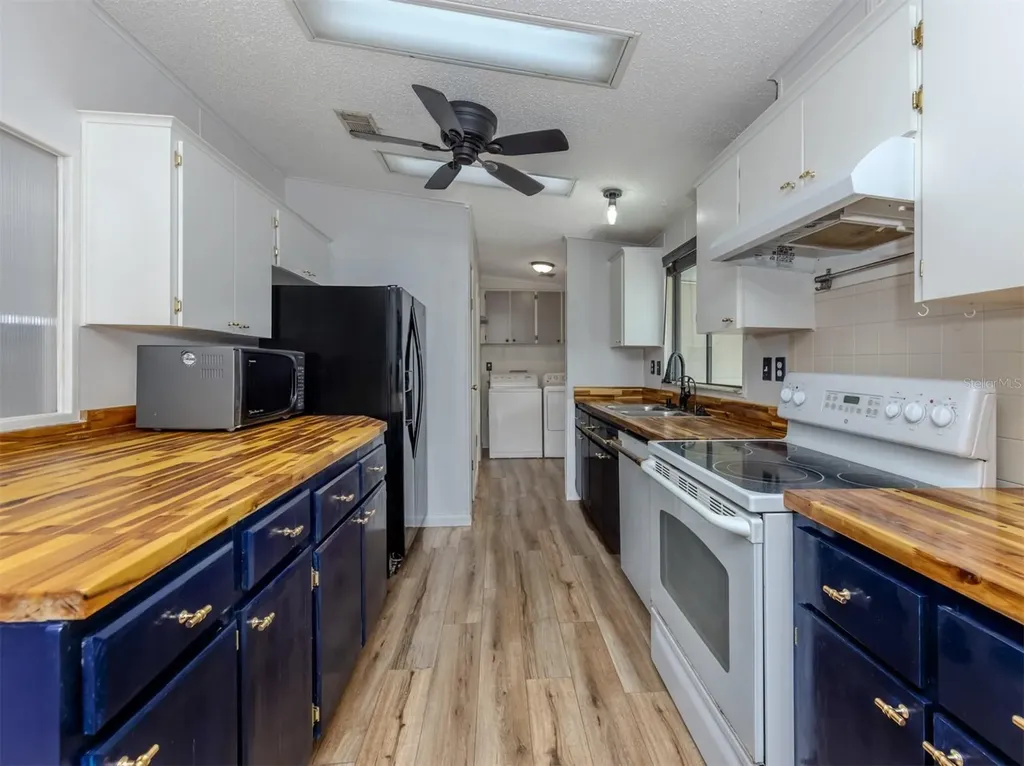 397 Catamaran Court North Port FL 34287